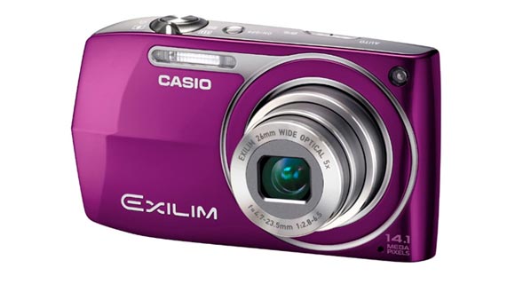 Новая цифровая фотокамера Casio Exilim EX-Z2300.