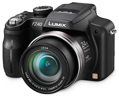 Фотокамеры Lumix FZ100 и FZ40 с 24-кратным трансфокатором представляет Panasonic.