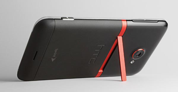 HTC Evo 4G LTE: мощный смартфон на платформе Qualcomm Snapdragon S4.