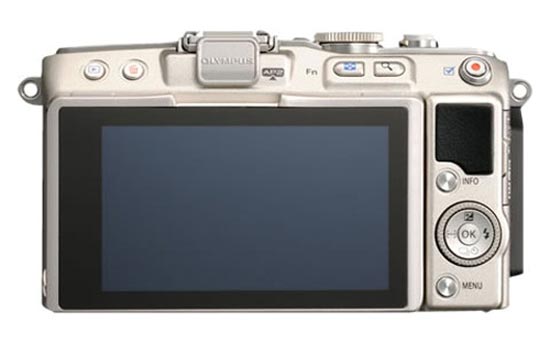 Olympus Pen Lite E-PL6: фотоаппарат с 16-мегапиксельной матрицей.
