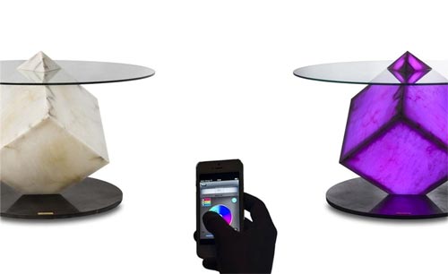 Светящиеся столики, управляемые с помощью смартфона
