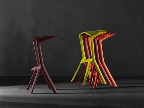 Коллекция стульев «Miura» от дизайнера Konstantin Grcic 