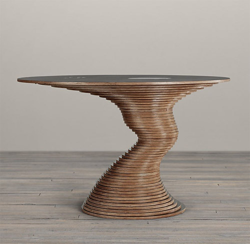Стильный и динамичный стол от Marcello Pozzi 