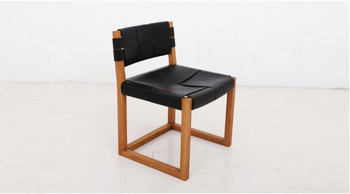 Натуральная кожа и древесина дуба в стуле «UK Chair»
