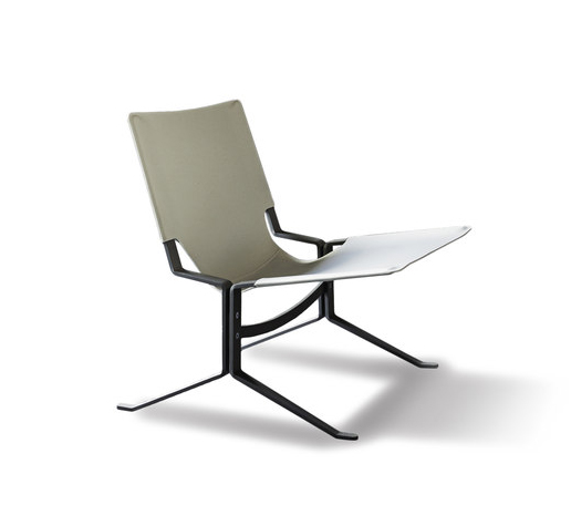 Лёгкость и простота дизайна стульев «Wave 1850»