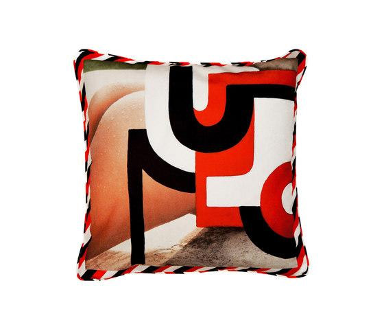 Пополнение коллекции ярких текстильных подушек «Contemporary Art Pillows»