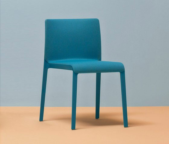 Легкие и стильные стулья «Volt»