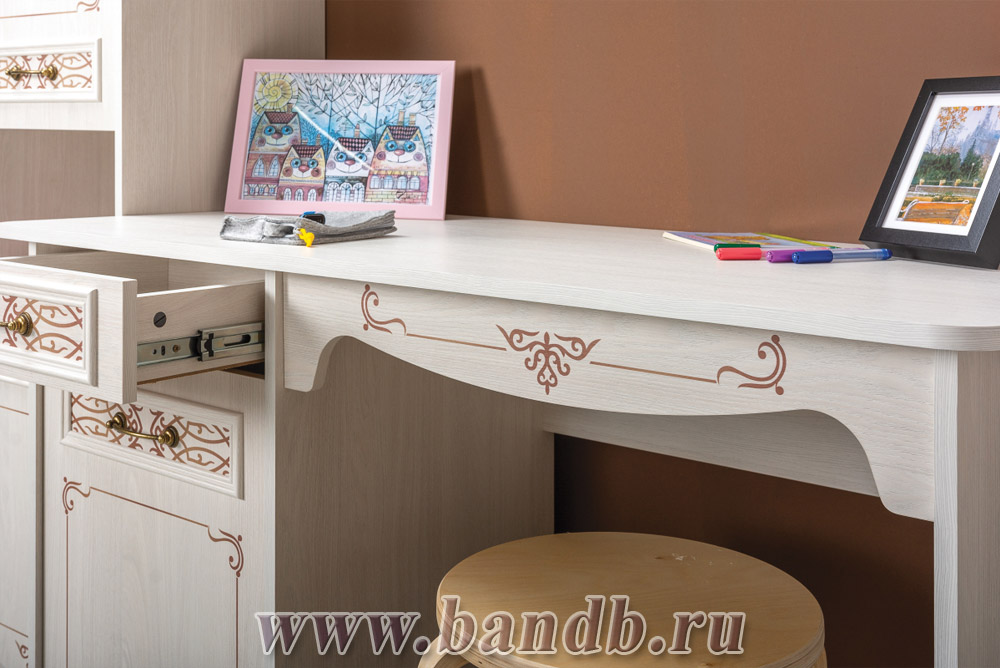 Письменный стол с полкой и пеналом Флоренция, цвет ясень анкор светлый Картинка № 8
