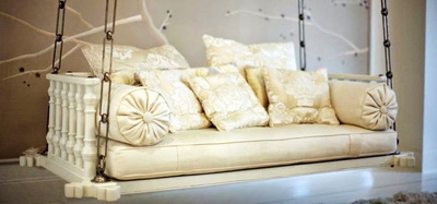 Уникальное дизайнерское решение - подвесной диван
