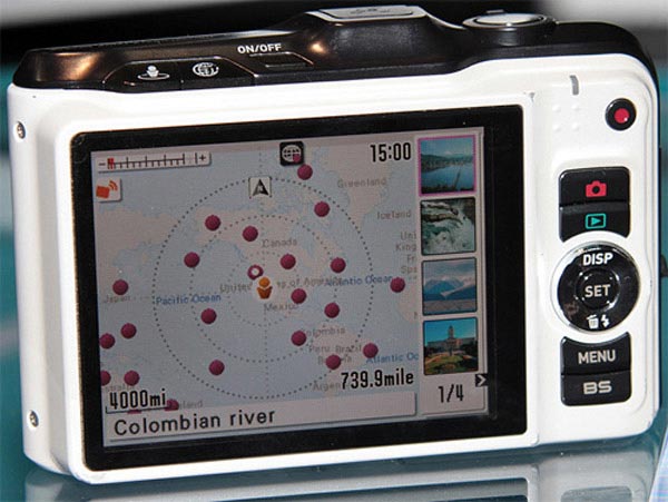Exilim EX-10HG - фотокамера с Hybrid GPS от Casio