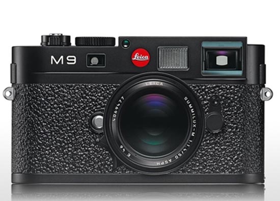 Leica M9 - самая маленькая полнокадровая фотокамера со сменными объективами