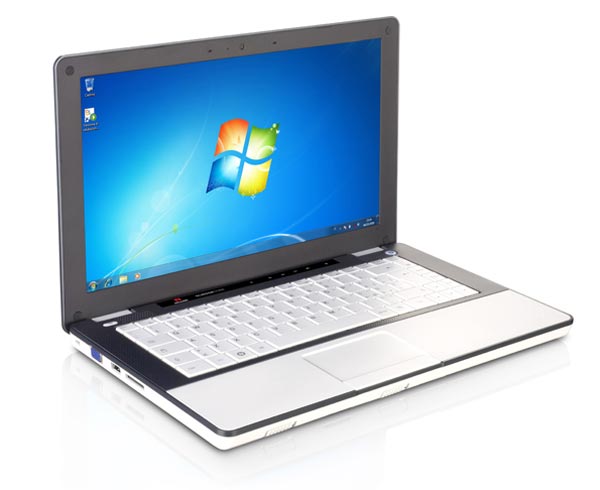 Нетбук OliBook M1025 c 10,1-дюймовым дисплеем и ноутбук OliBook S1300 с 13,3-дюймовым дисплеем появятся в продаже в следующем месяце.