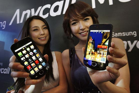 Samsung SHW-M100S - Android-2.1-коммуникатор