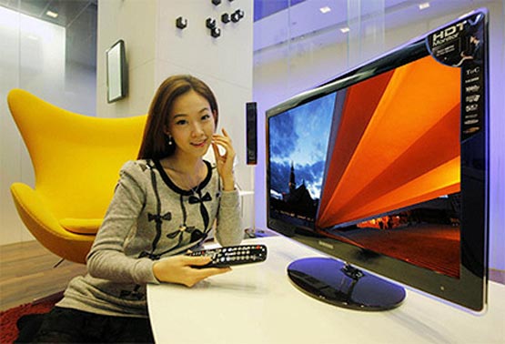 Samsung SyncMaster P2770HD - 27-дюймовый ЖК-монитор с HDTV-тюнером