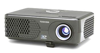 ToshibaTDP-SP1U - еще один переносной проектор