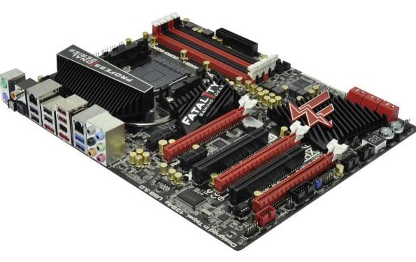 ASRock Fatal1ty 990FX: материнская плата для процессоров AMD Bulldozer.