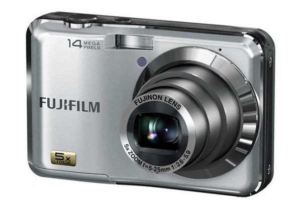Любительский фотоаппарат с пятикратным трансфокатором - Fujifilm FinePix AX250.