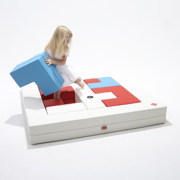 IQ Puzzle Sofa от Designskin - «умный» детский диван PS30.