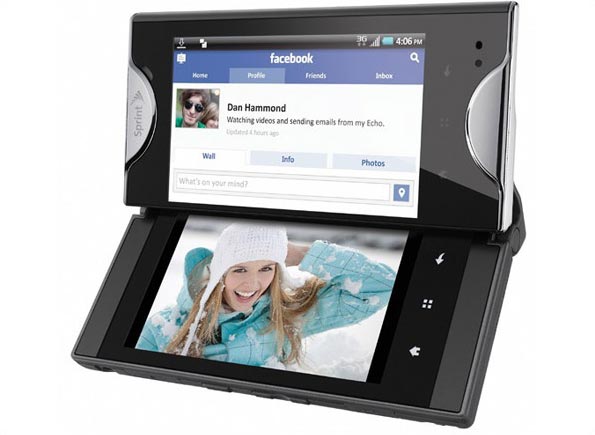 Kyocera Echo - смартфон поступит в продажу через месяц.