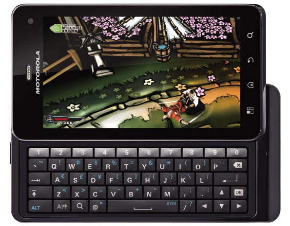 Motorola Milestone 3: смартфон с выдвижной клавиатурой.