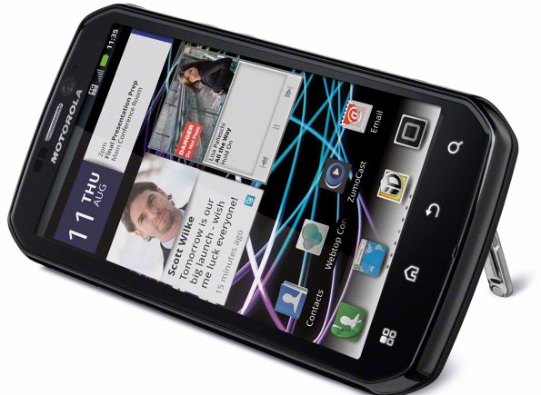 Motorola Photon 4G: смартфон с двухъядерным процессором.