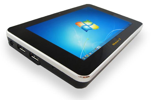Планшетный компьютер Netbook Navigator Nav7 - 7-дюймовый планшет под управлением Windows 7.