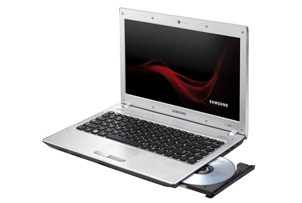 Анонс в России - ноутбуки Q330 и Q530 от Samsung.