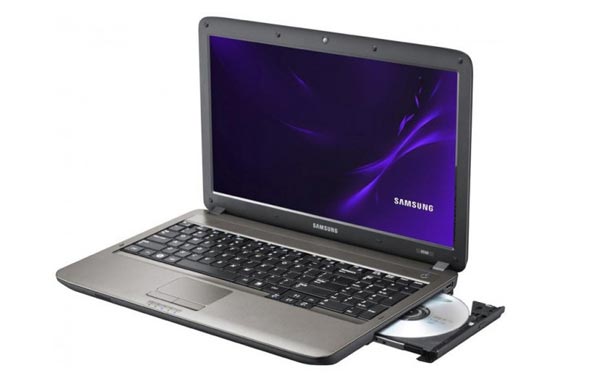 Ноутбуки Samsung R540 и R440 представлены в России 