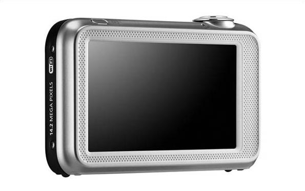 Цифровая фотокамера с контроллером Wi-Fi - Samsung ST80.