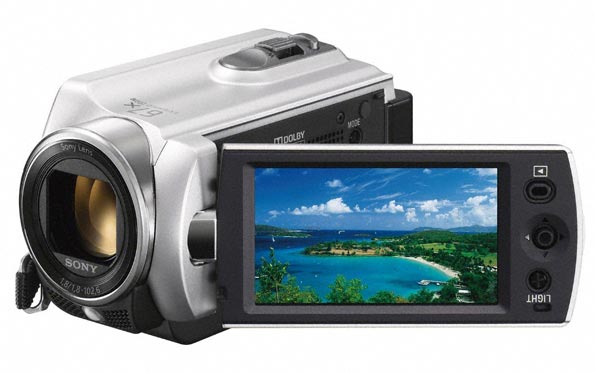 Sony Handycam SX21E и SR21E: видеокамеры с 57-кратным оптическим трансфокатором.
