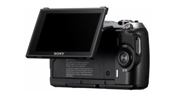 Sony NEX-C3 - фотокамера с откидным дисплей.