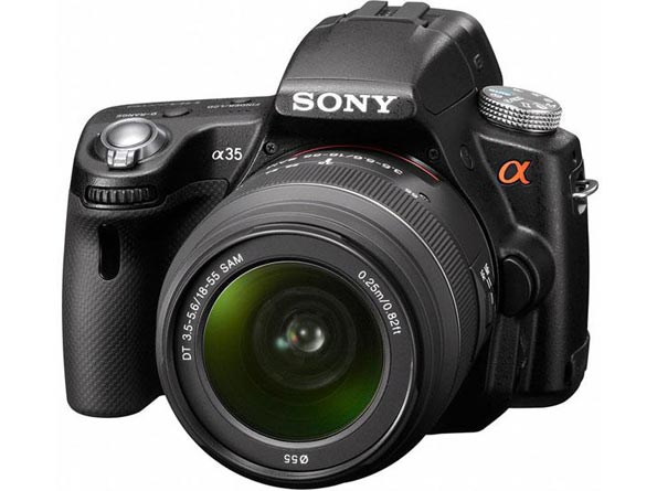 Sony SLT-A35: зеркальная фотокамера с 16,2-мегапиксельной матрицей.