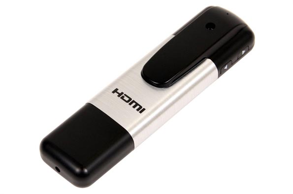 Карманная видеокамера Thanko Video Pen HD размером с фломастер.