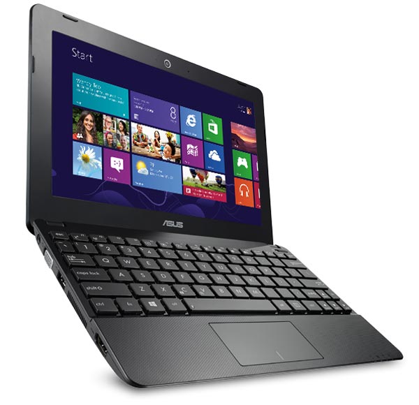 ASUS 1015E: мини-ноутбук под управлением Windows 8.