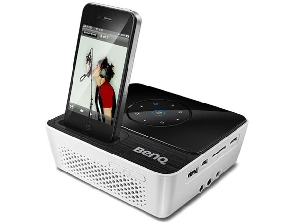 BenQ Joybee GP2: мини-проектор для iPhone и iPod.
