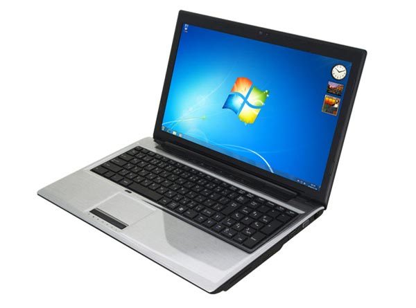 Frontier NZ - ноутбук оснащён 15,6-дюймовым дисплеем формата Full HD.