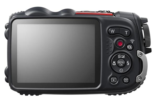 Fujifilm FinePix XP200: фотоаппарат повышенной прочности с поддержкой Wi-Fi.