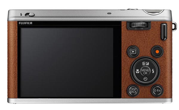 Fujifilm XF1: компактная фотокамера в ретростиле.