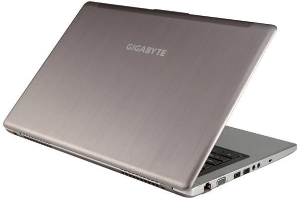 Gigabyte U2442F Extreme - ультрабук оснащён дискретным ускорителем nVidia.