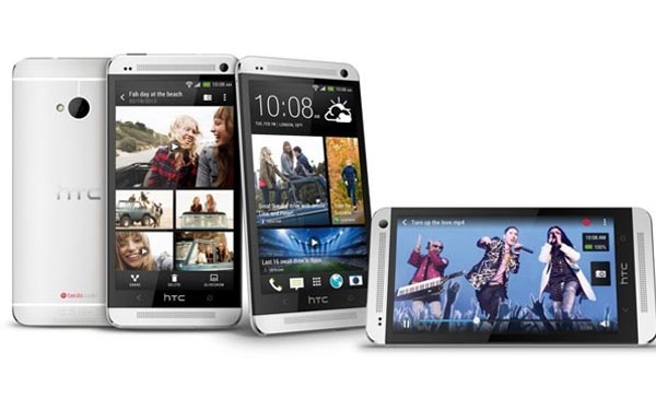 HTC One  - флагманский смартфон получил 4,7-дюймовый Full HD-экран.