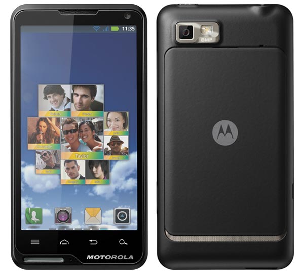 Motorola Motoluxe: смартфон среднего уровня с 4-дюймовым дисплеем.