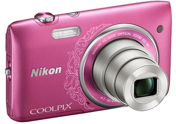 Nikon Coolpix S3500: компактная фотокамера в разноцветных корпусах.