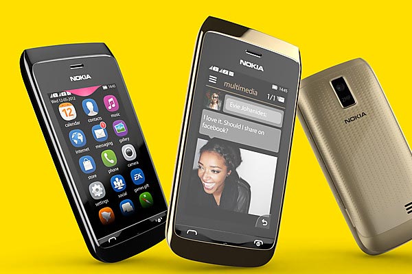 Nokia Asha 308 и Asha 309: бюджетные телефоны с сенсорным дисплеем.