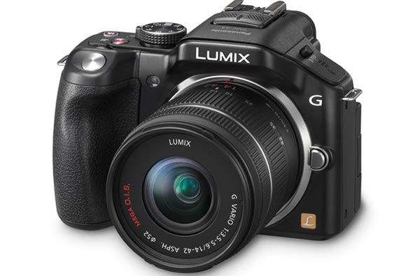Panasonic Lumix DMC-G5? беззеркальная фотокамера со сменной оптикой.