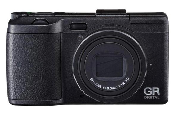 Ricoh GR Digital IV: компактный фотоаппарат для энтузиастов.
