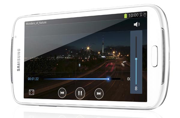 Galaxy Player 5.8 - Samsung представляет медиаплеер.