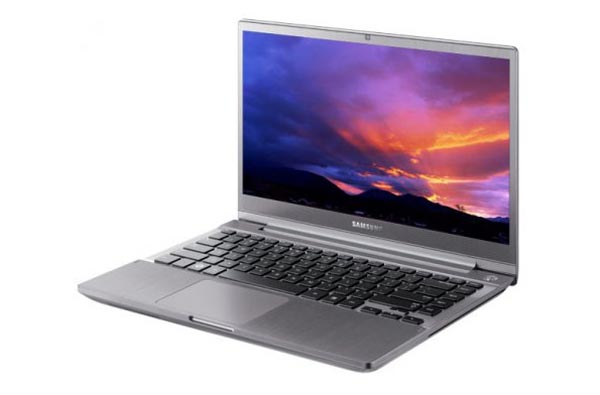 Samsung NP700: один из первых ноутбуков на платформе Intel Ivy Bridge.