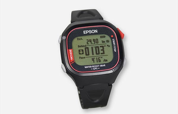 Seiko Epson выпускает GPS-часы для спортсменов.