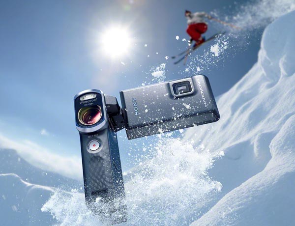 Sony Handycam HDR-GW66VE: компактная видеокамера в защищённом корпусе. Sony Handycam HDR-GW66VE: компактная видеокамера в защищённом корпусе.