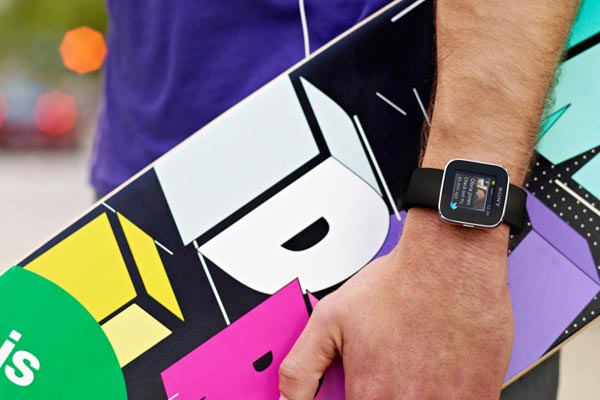 Sony SmartWatch: часы-компаньон для Android-устройств. Sony SmartWatch: часы-компаньон для Android-устройств.